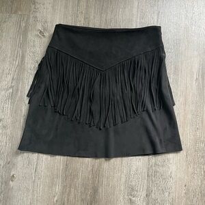 Gianni Bini XS Black Fringe Mini Skirt Fall Western Cowgirl Bachelorette Fest